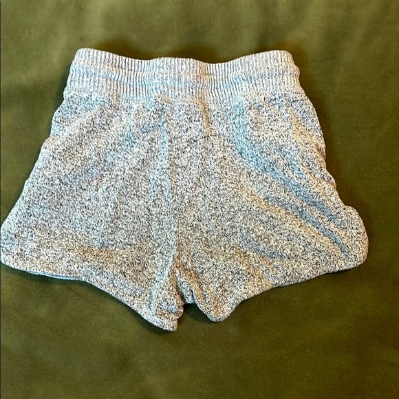Rumi + Ryder Gray Drawstring Shorts Size 6-7 - Picture 6 of 6